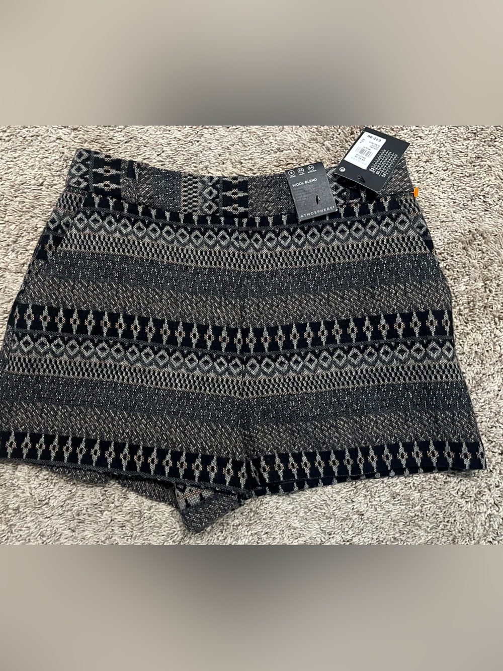 Atmosphere Black & Gray Patterned Wool Blend Short high rise Shorts
